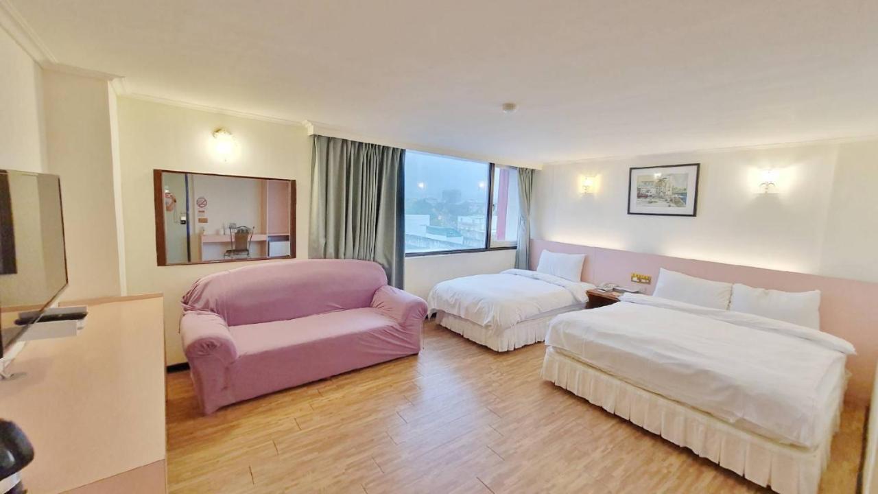 Taitung Apple Hotel מראה חיצוני תמונה