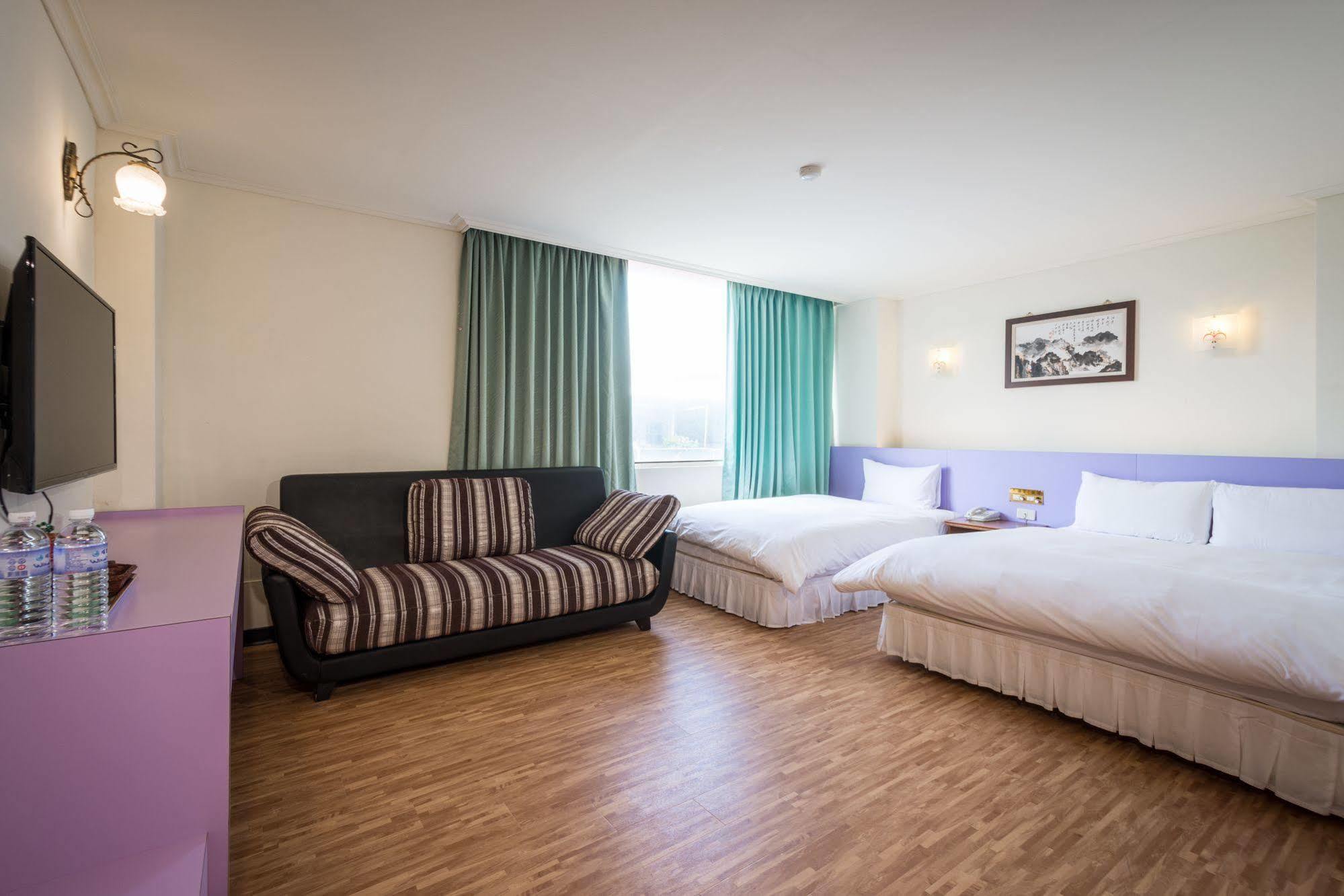 Taitung Apple Hotel מראה חיצוני תמונה