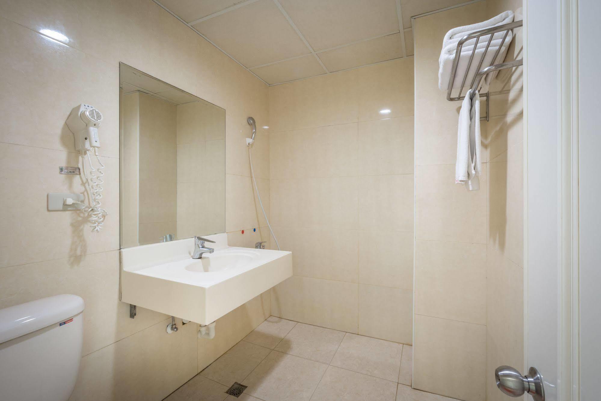 Taitung Apple Hotel מראה חיצוני תמונה