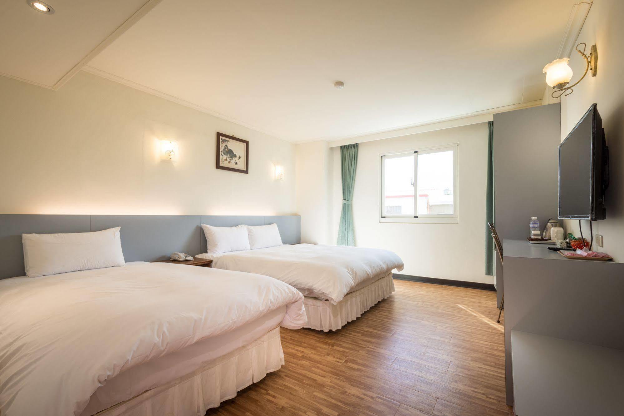 Taitung Apple Hotel מראה חיצוני תמונה