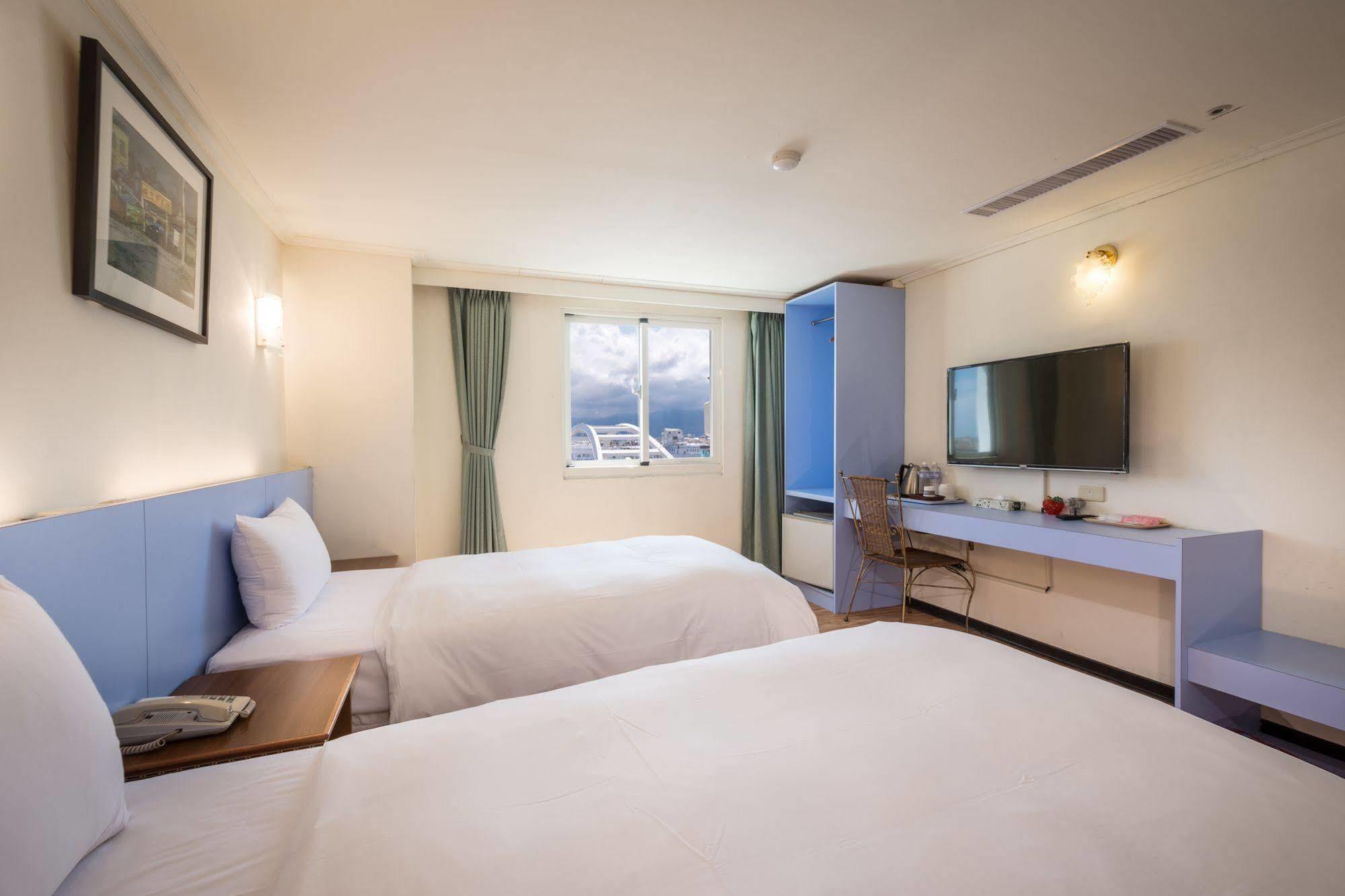Taitung Apple Hotel מראה חיצוני תמונה