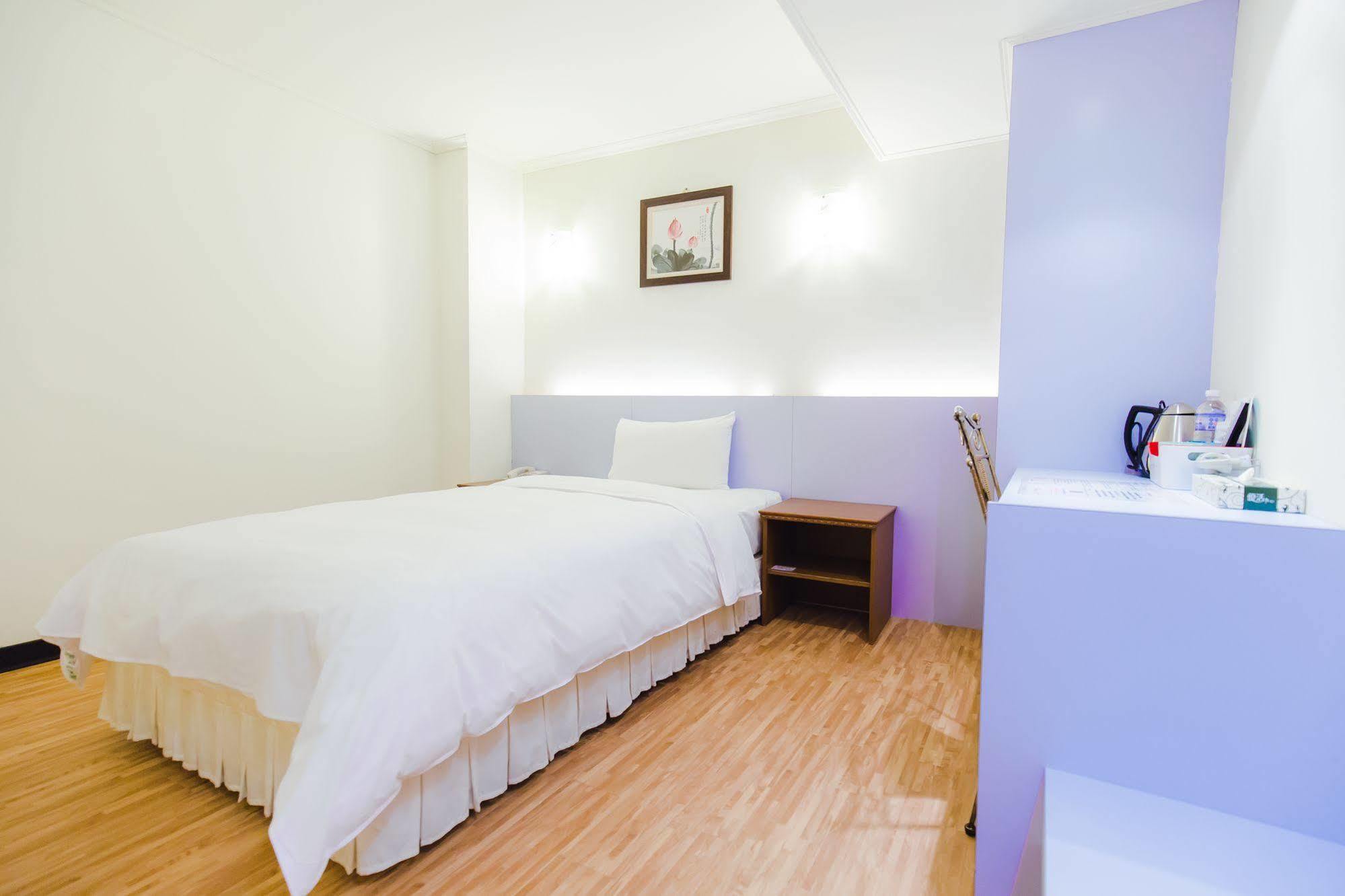 Taitung Apple Hotel מראה חיצוני תמונה