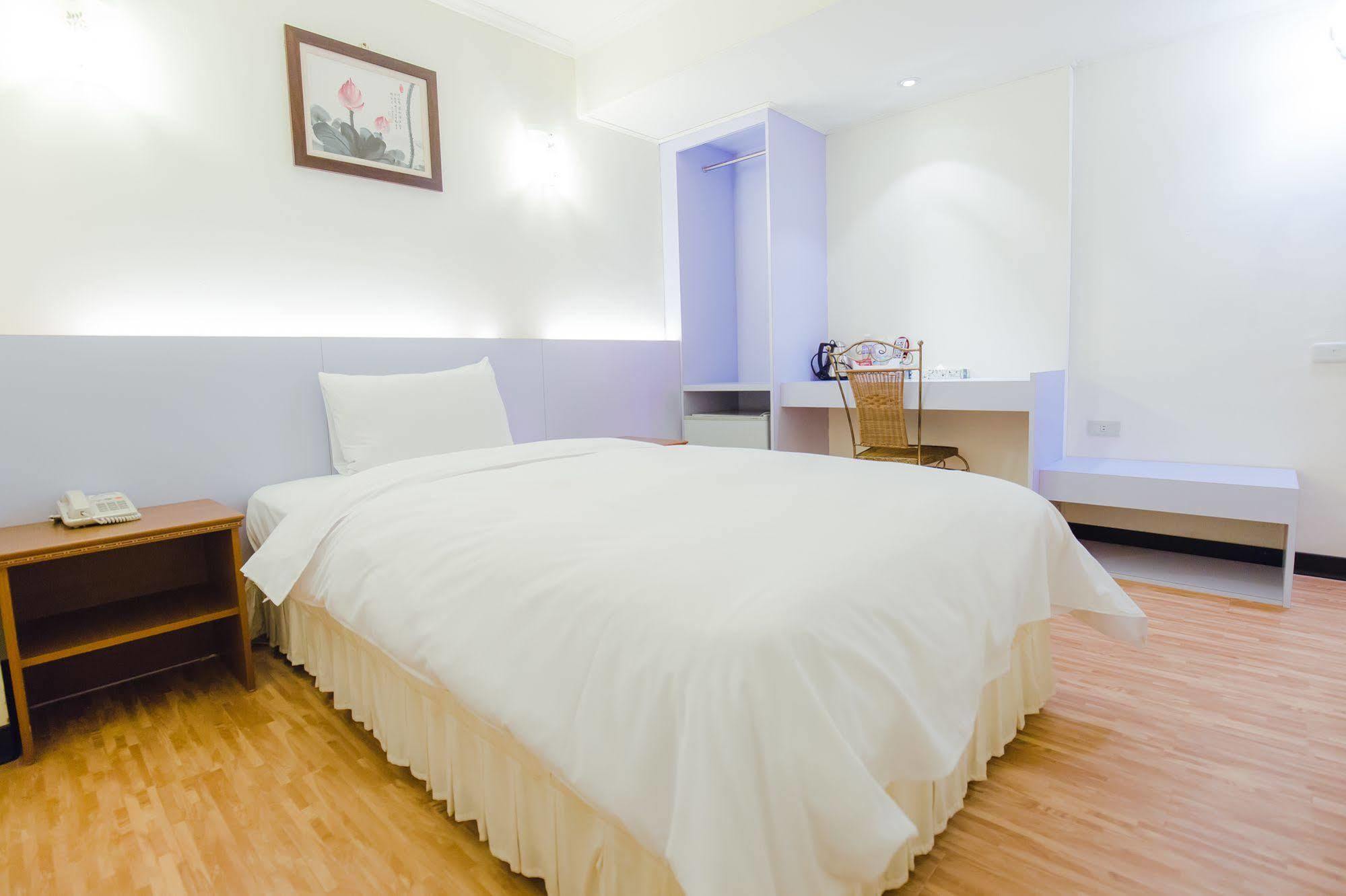 Taitung Apple Hotel מראה חיצוני תמונה