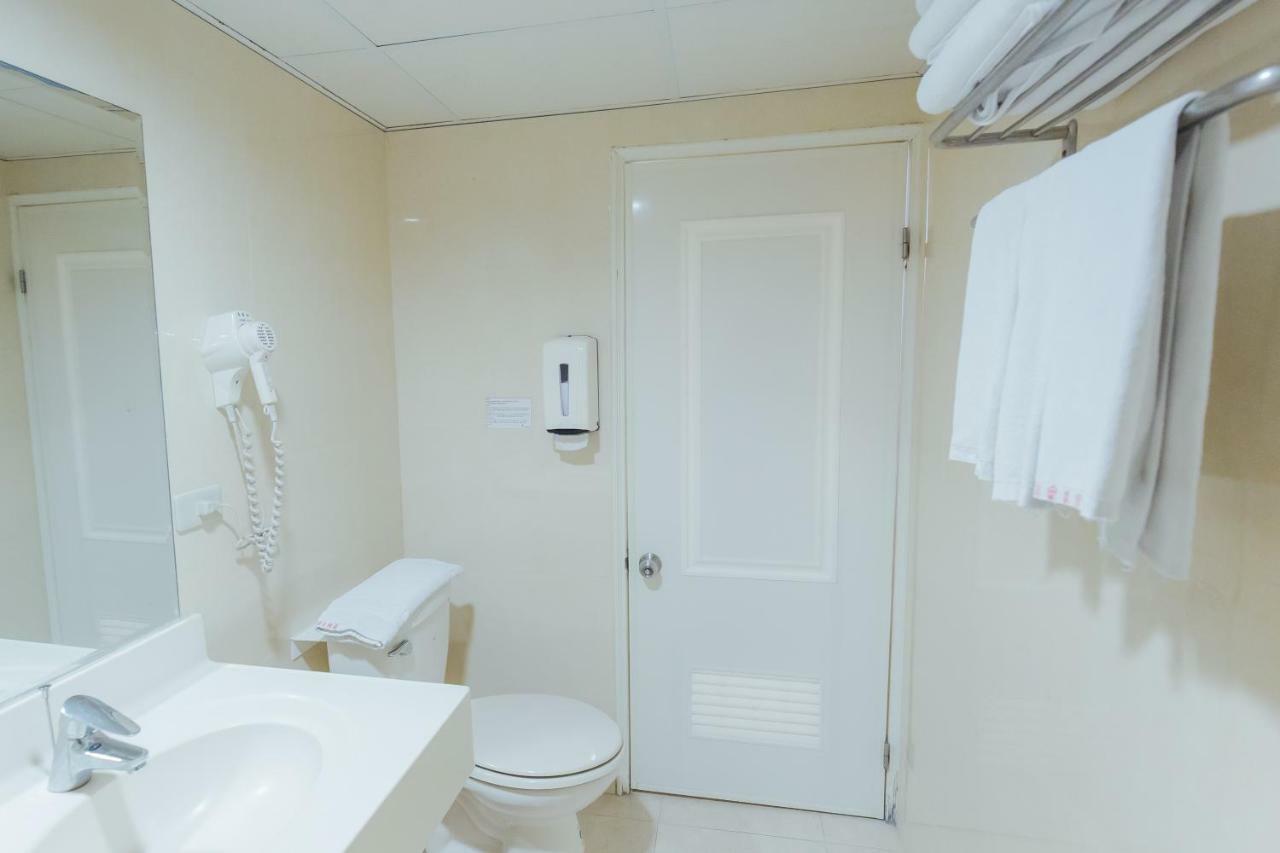 Taitung Apple Hotel מראה חיצוני תמונה
